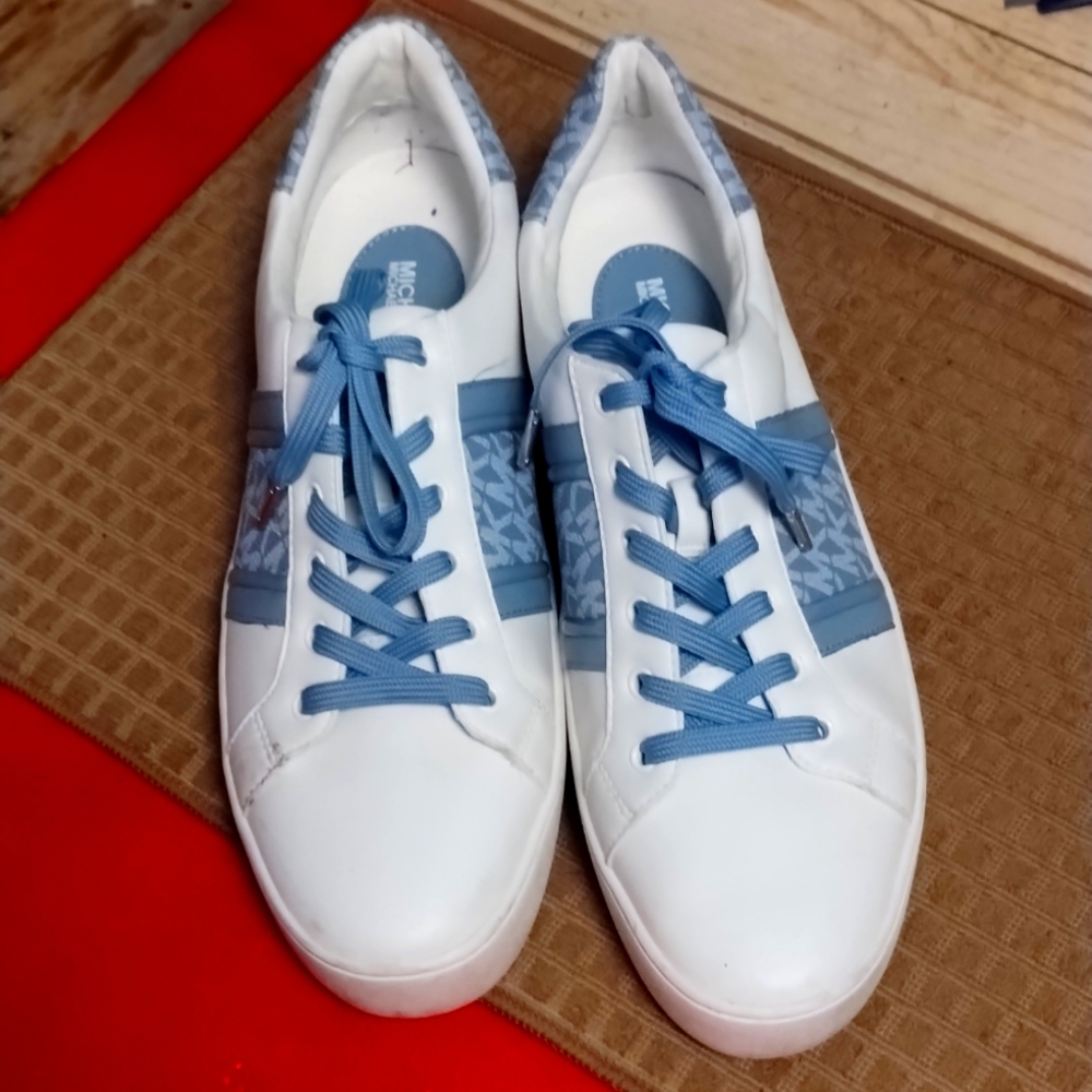 Michael Kors Poppy Logo Stripe Lace Ups Women's Size 11